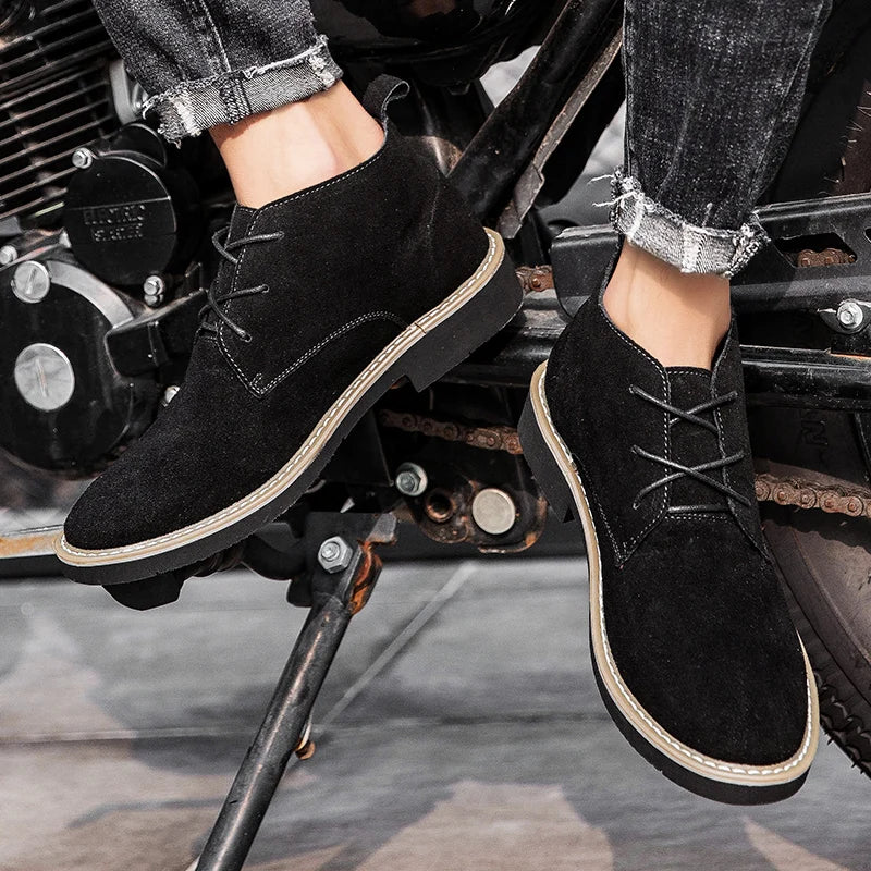 2025 Hot Selling High Top Retro Mens Casual Shoes Outdoor Wear-resistant Lace Up Flat Shoes Autumn and Winter Warm Walking Shoes
