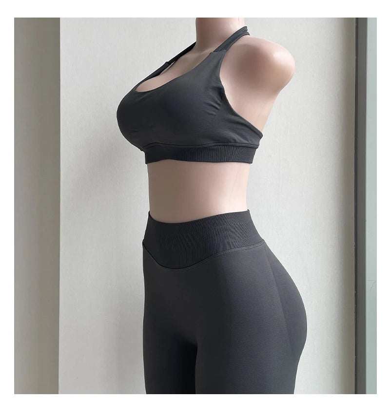 2 Pieces Yoga Gym Set Women Seamless Strappy Yoga Bra High Waist Workout Scrunch Shorts Sports Set Fitness Clothes Sportswear