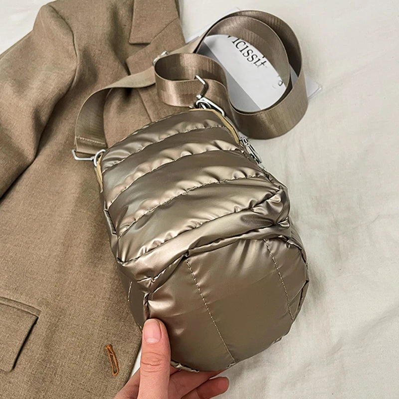 Shoulder Strap Water Bottle Carrier Bag Nylon Front Pocket Water Bottle Holder Down Portable Water Bottle Sling Bag Case Travel