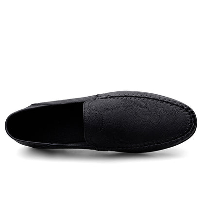 Fashion Men Casual Leather Shoes Luxury Italian Soft Men Loafers Handmade Moccasins Men Breathable Slip on Boat Shoes Plus Size