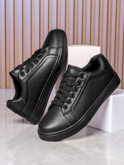Men Shoes Skateboarding Shoes ForMen Sneakers Lightweight White Black Sports Shoes