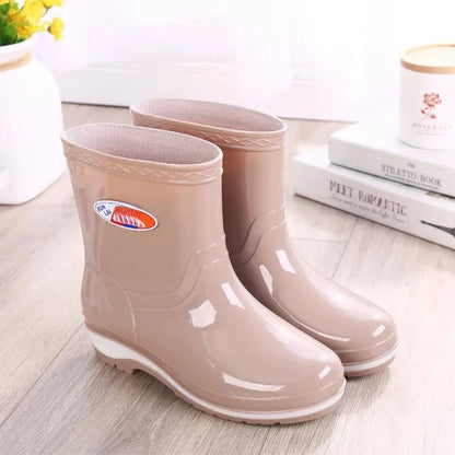 Women's Short Rain Shoes Non-slip Waterproof Rubber Boots Durable Wear-resistant Rain Boots Fleece Lined Warm Shoes Wholesale