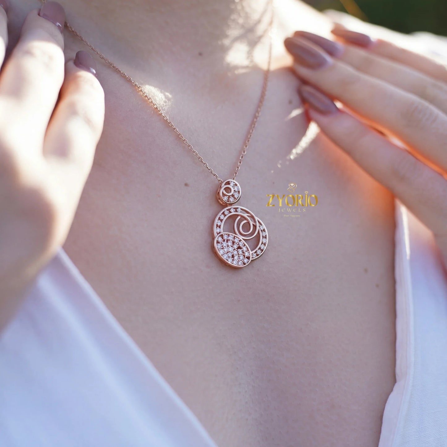 Modern Luxury Women's Triple Circle Diamond Pendant in Gold with Sparkling Diamonds for Wedding Anniversary & Party