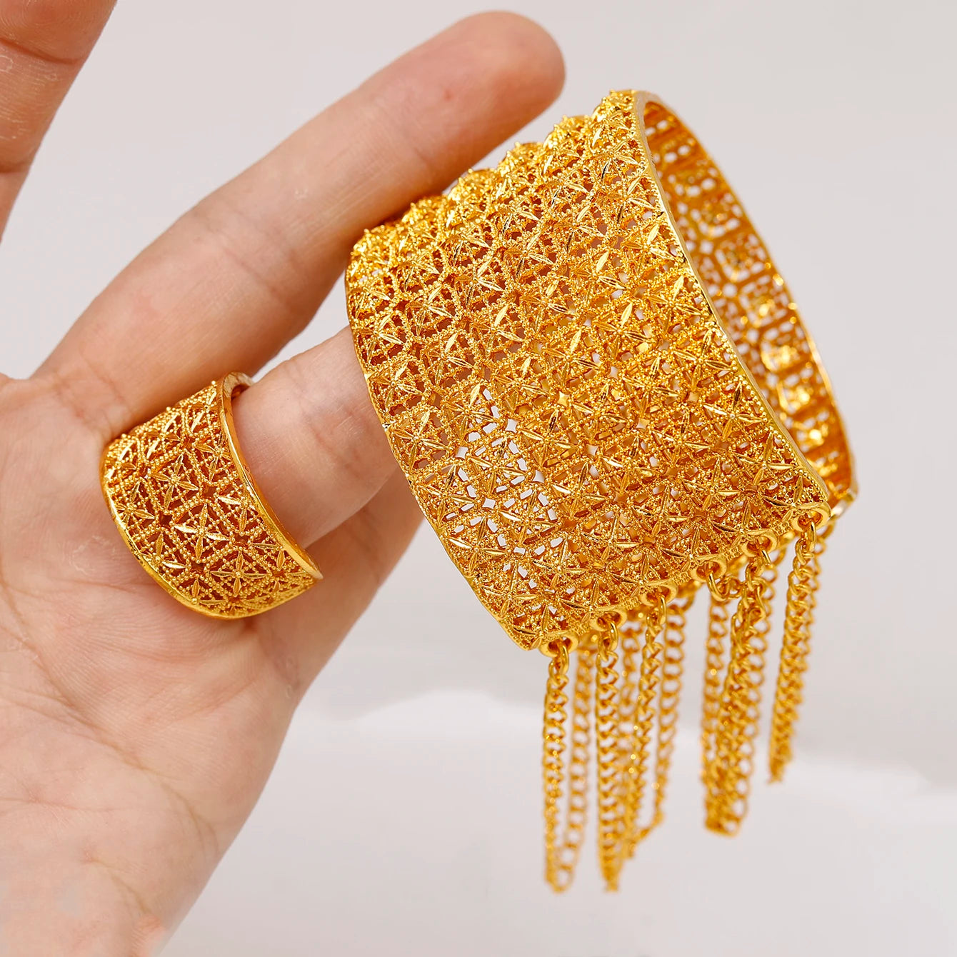 Women's Gold-Plated Hollow Metal Cuff Bangle Alloy Jewelry Set Pearl Ring for Weddings Engagements Personalities' Gift