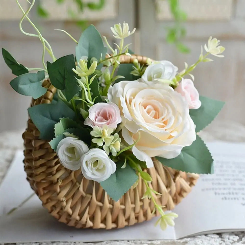 Willow Woven Hand-held Flower Basket DIY Flower Basket Picnic Rattan Basket Storage Basket Photography Props Holiday Gift Basket