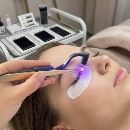 Heatless UV LED Tweezers Lash Lamp 2W Handheld UV Lash System Quick Drying Lamp for Eyelash Extension