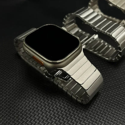 Titanium color band For Apple Watch Band Ultra 2 49mm 9 8 7 5 4 se 6 for iwatch 45mm 41 42 44mm 38 40mm stainless steel bracelet