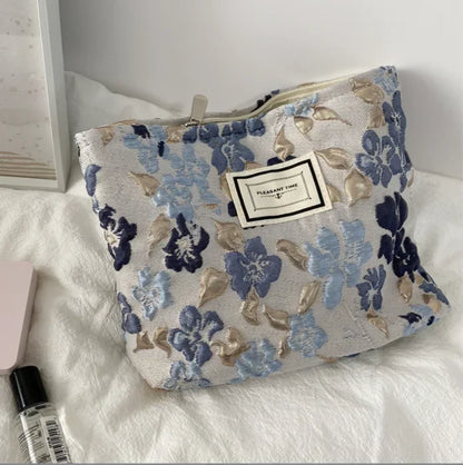 Cosmetic Bag Women Floral Makeup Case Organizer Korean Embroidery Cosmetic Pouch Travel Toiletry Bag Corduroy Canvas Beauty Case