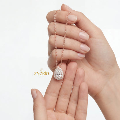 Gold Pear Halo Diamond Luxury Pendant with Sparkling Diamonds Elegant Timeless Design Link Chain for Wedding Party & Anniversary