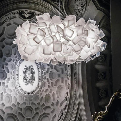 Modern Hanging Ceiling Lamp Chandelier for Living Room Lustre Petal Pendant Chandelier Bedroom Restaurant Black Indoor Lights