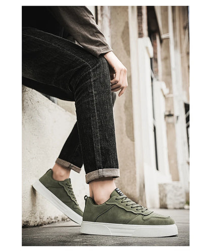 Men's Shoes Spring and Autumn New Style Green Black Red Sports Shoes Soft Sole Breathable Men's Low-Top Versatile Casual Shoes