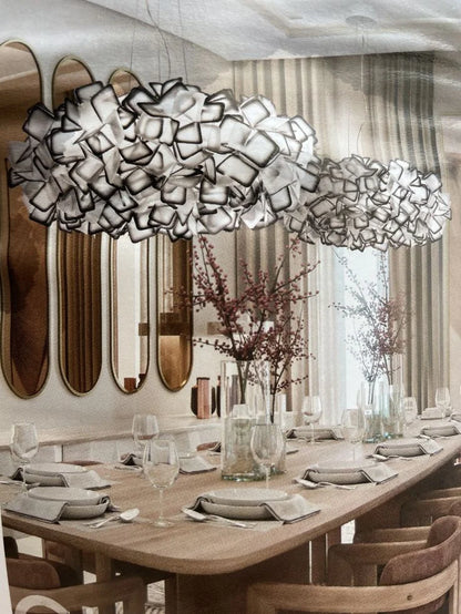 Modern Hanging Ceiling Lamp Chandelier for Living Room Lustre Petal Pendant Chandelier Bedroom Restaurant Black Indoor Lights