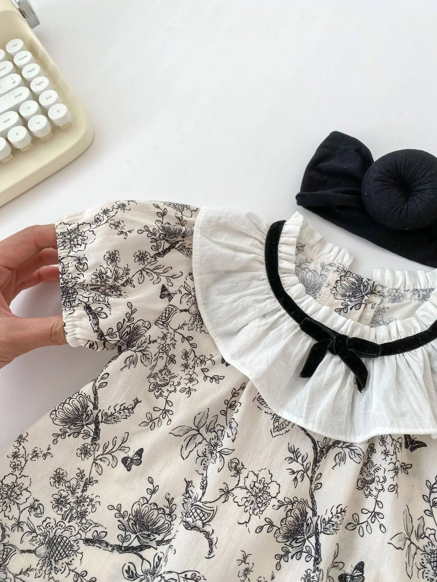 2026 New Summer Baby Clothing Set Infant Girls Floral Lace Collar Tops And Bloomer 2 PCS Suit Toddler Outfit