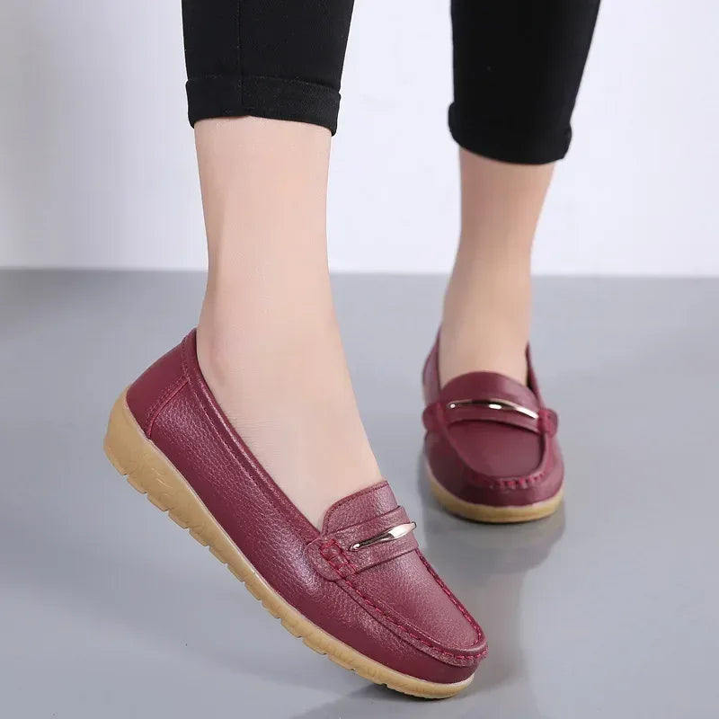 2025 New Genuine Leather Shoes Woman Slip On Women Flats Moccasins Women's Loafers Spring Autumn Mother Shoe Big Size 35-44