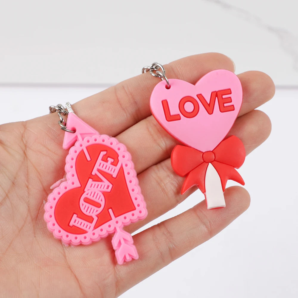 12Pcs Bear Heart Love Silicone Keychains Backpack Pendant for Mother's Day Wedding Party Gift Birthday Party Favors Pinata