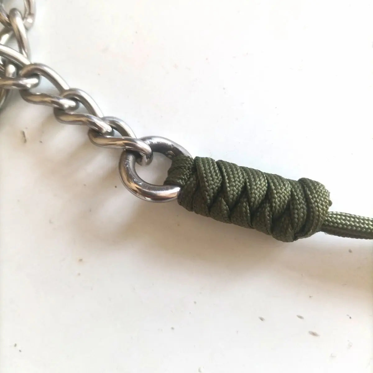 Outdoor EDC Stainless Steel Bracelet Multifunctional Fitness Hammer Whip Tool Mini Window Breaking Supplies