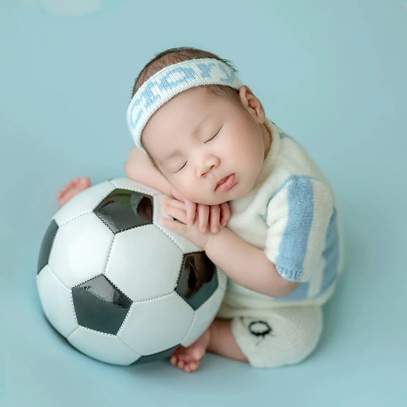 Football Baby Theme Newborn Photography Props Sports Soccer Boy Outfits Infant Top+Pants Set Studio Shooting Photo Accessories