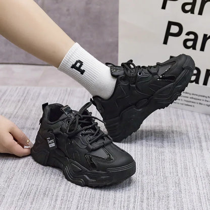 Women's Shoes Platform Autumn Leather 2025 New Versatile Black Casual Sneaker Solid Color Lace-up Vulcanize Shoes Tenis Feminino