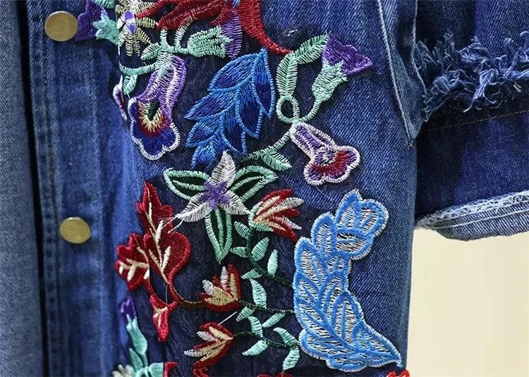 Spring Autumn Loose Vintage Flower Embroidered Denim Jacket Women Single-breasted Casual Raw Fringe Hole Jeans Jackets Female