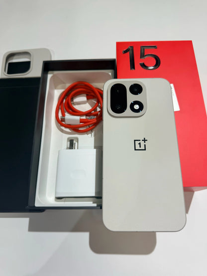 [New Launch] Oneplus 15 5G NFC 6.78"165Hz AMOLED Display 7300mAh Battery 120W SUPERVOOC 50MP Camera  Snapdragon 8 Elite Gen 5