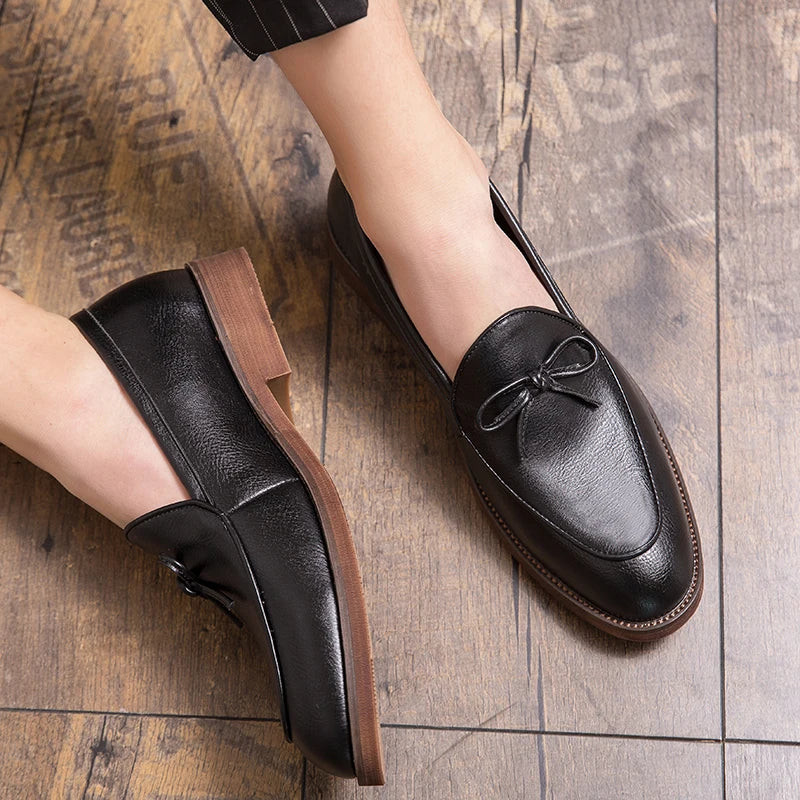Men Casual Shoes Fashion business dress Soft Moccasins Loafers High-Quality men Leather Wedding shoes Gommino Zapatos Chaussure