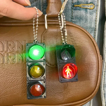 Simulation Electronic Traffic Light Keychain Pendant Pedestrian Light LED Light-emitting Toy Kids Cognitive Toy Gift Key Chain