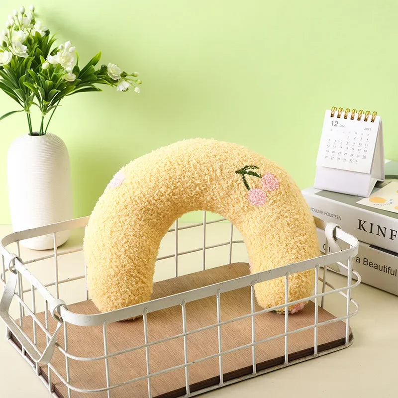Warm Fluffy Pet Neck Pillow Comfortable U-Shaped Cushion for Cats Dogs Anxiety Relief and Deep Sleep