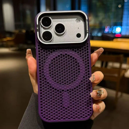 Camera mount mesh cooling case for iPhone 17 Pro Max 15 17 Pro 14 13 12 16 Pro Max For Magsafe wireless charging Shockproof cove