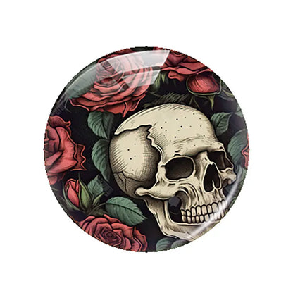 Breloques cabochons en verre à dos plat, style gothique sombre, tête de mort et fleur, pour la création de bijoux DIY. Démonstration de camée à dos plat pour la fabrication de bijoux DIY.