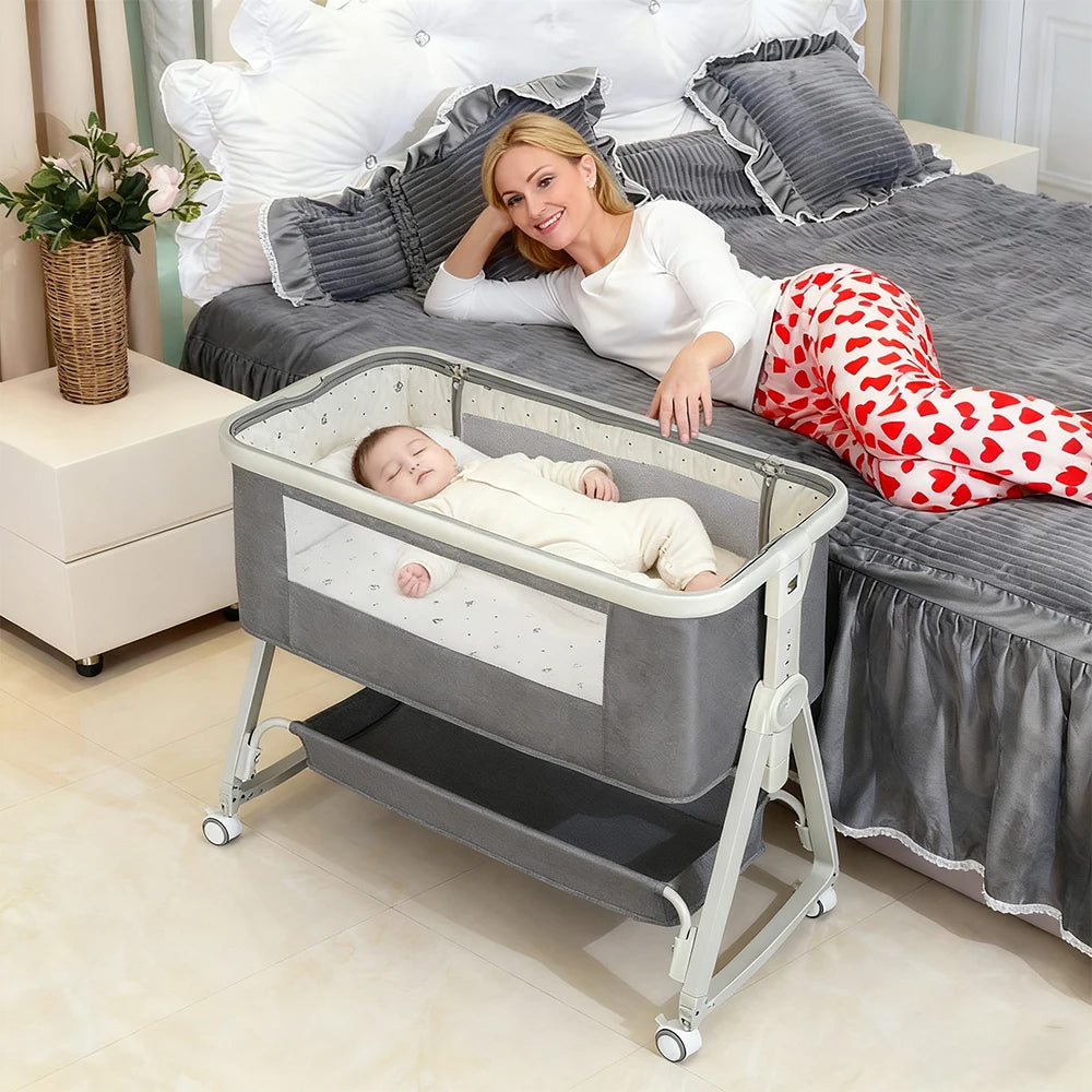 4-in-1 Baby Co-Sleeping Crib, Adjustable to 6 Positions, with Mattress, 15° Incline, Wheels with Brakes, Baby Crib 0-24 Months