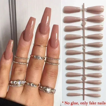 Romantic Red Lips Valentine's Day Wearable Fake Nails Frosted White Detachable Finished False Nails Press on Nails with Glue