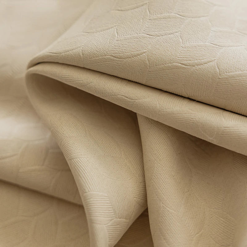 French Cream Style Bay Window Drape Bedroom Thick Full Blackout Curtain Hotel Soundproof Drapes Large Area Living Room Curtains