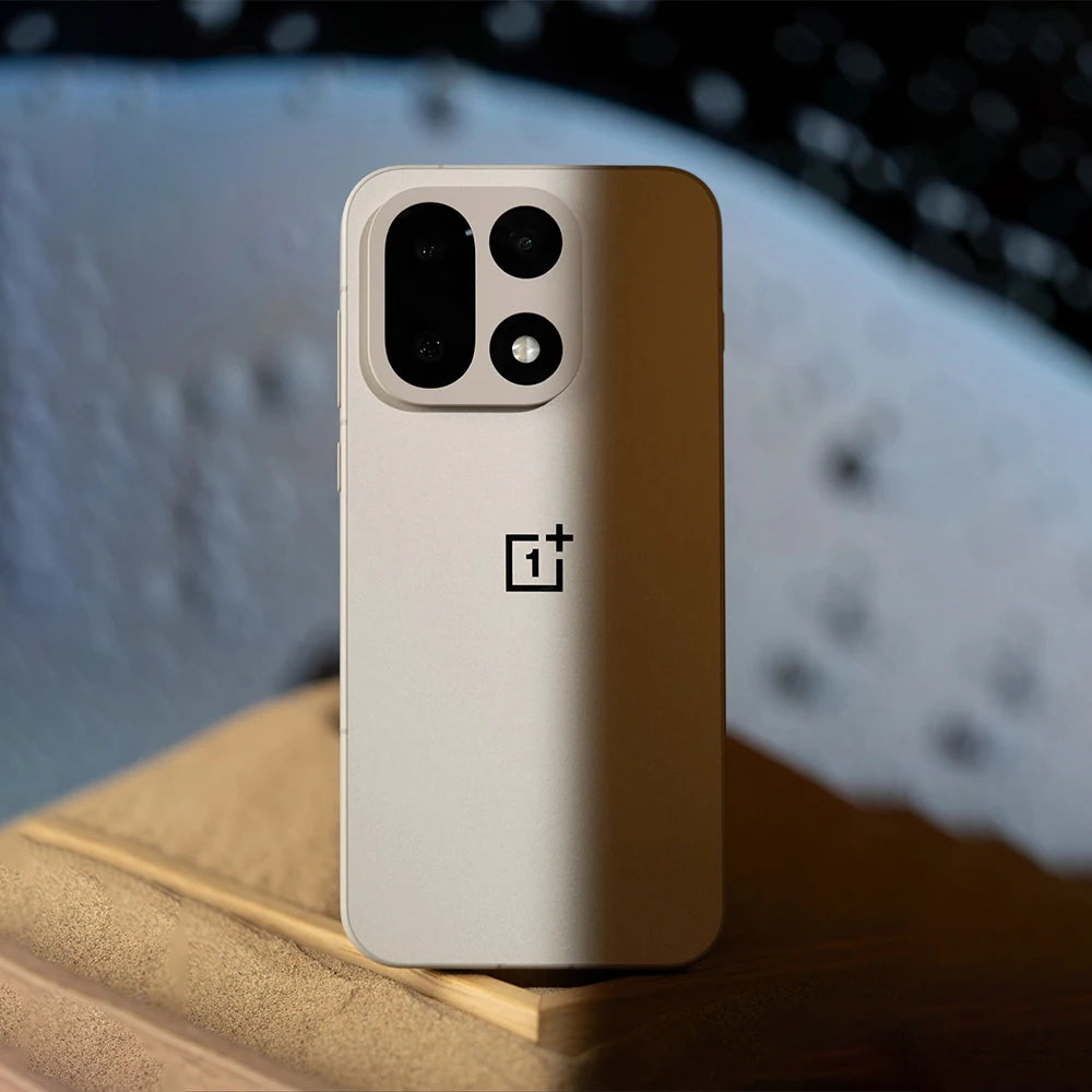 [New Launch] Oneplus 15 5G NFC 6.78"165Hz AMOLED Display 7300mAh Battery 120W SUPERVOOC 50MP Camera  Snapdragon 8 Elite Gen 5
