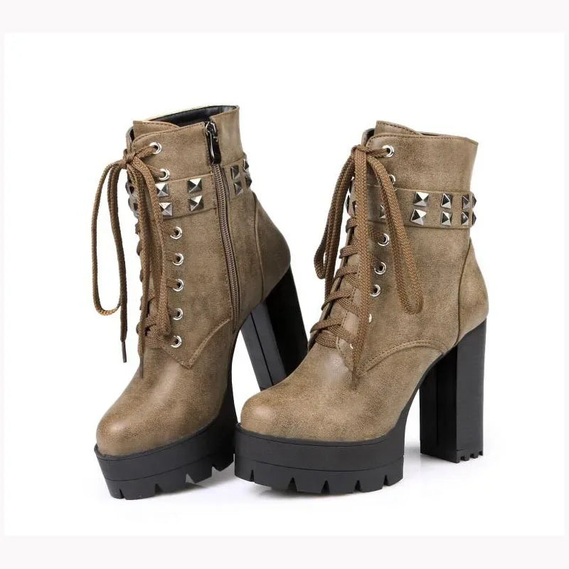 KNCOKAR The new autumn/winter fashion ultra high heels and short boots with a waterproof platform rivet and female boots