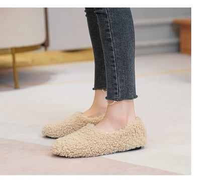 Big Size 43 Women Lambswool Slippers Winter Sheep Fur Shoes Ladies Flat Cotton Slides Home Pantuflas Daily Slip On Furry Mules