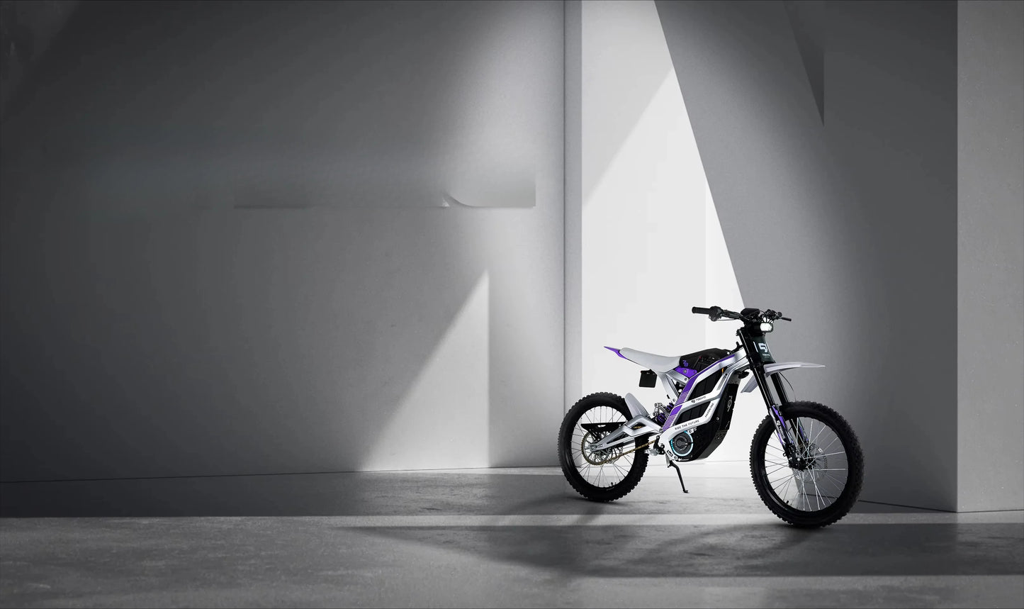 Tc 79 Bike Falcon GT electric off-road vehicle, off-road mileage 120 kilometers, speed 95 kilometers/hour 16.8 kW 610 Nm torque