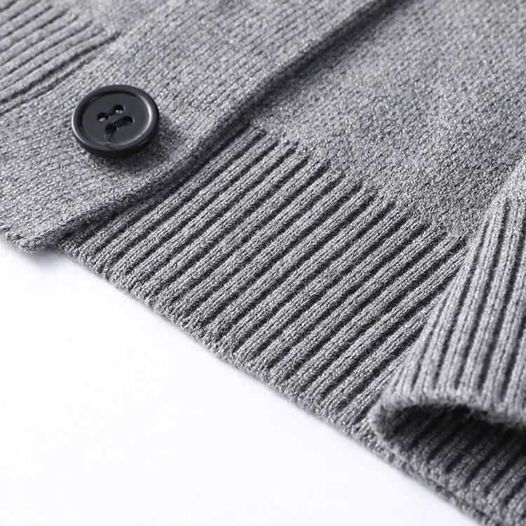 Men's  Autumn and Winter Casual Design Cardigan Thick Long Sleeved Button Up Jacket Cardigan Sweater