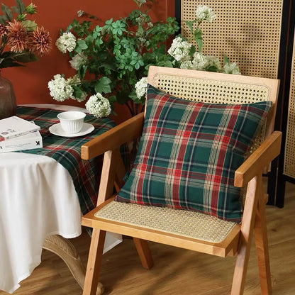 Christmas Plaid Decorative Throw Pillow Covers Scottish Tartan Cushion Case for Farmhouse Home Holiday Decor Sofa Couch Decor