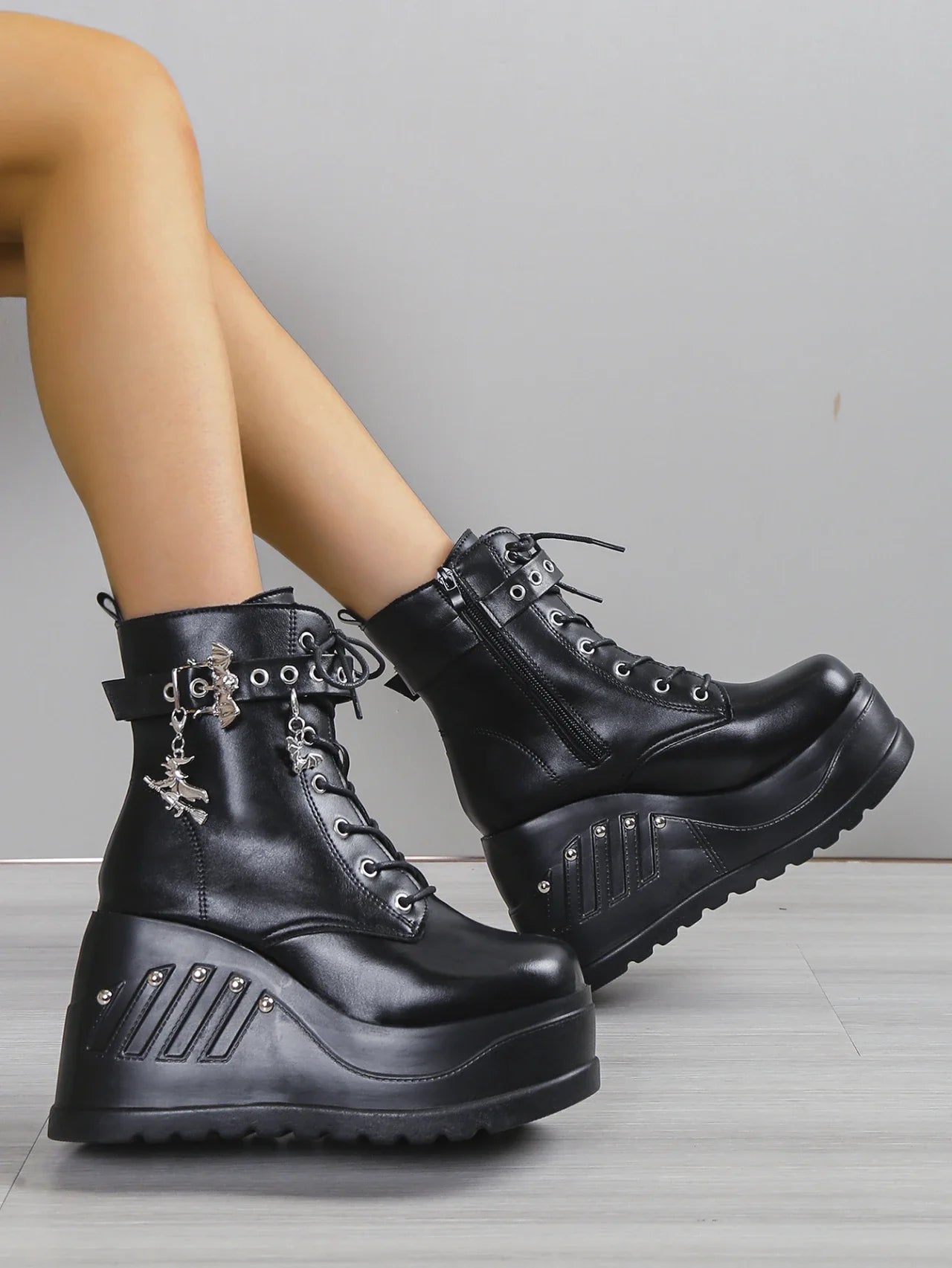 2024 New Boots for Women Fashion Hot Sale Punk Goth Platform Heels Wedge Women's Boots Casual Goth Punk Size 43 Women's Shoes