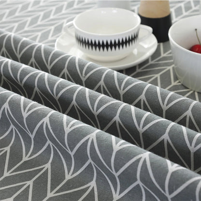 Round Tablecloth Washable Table Cloth Decorative Table Cover for Wedding Holiday Christmas Party Picnic Dining Room Table Covers