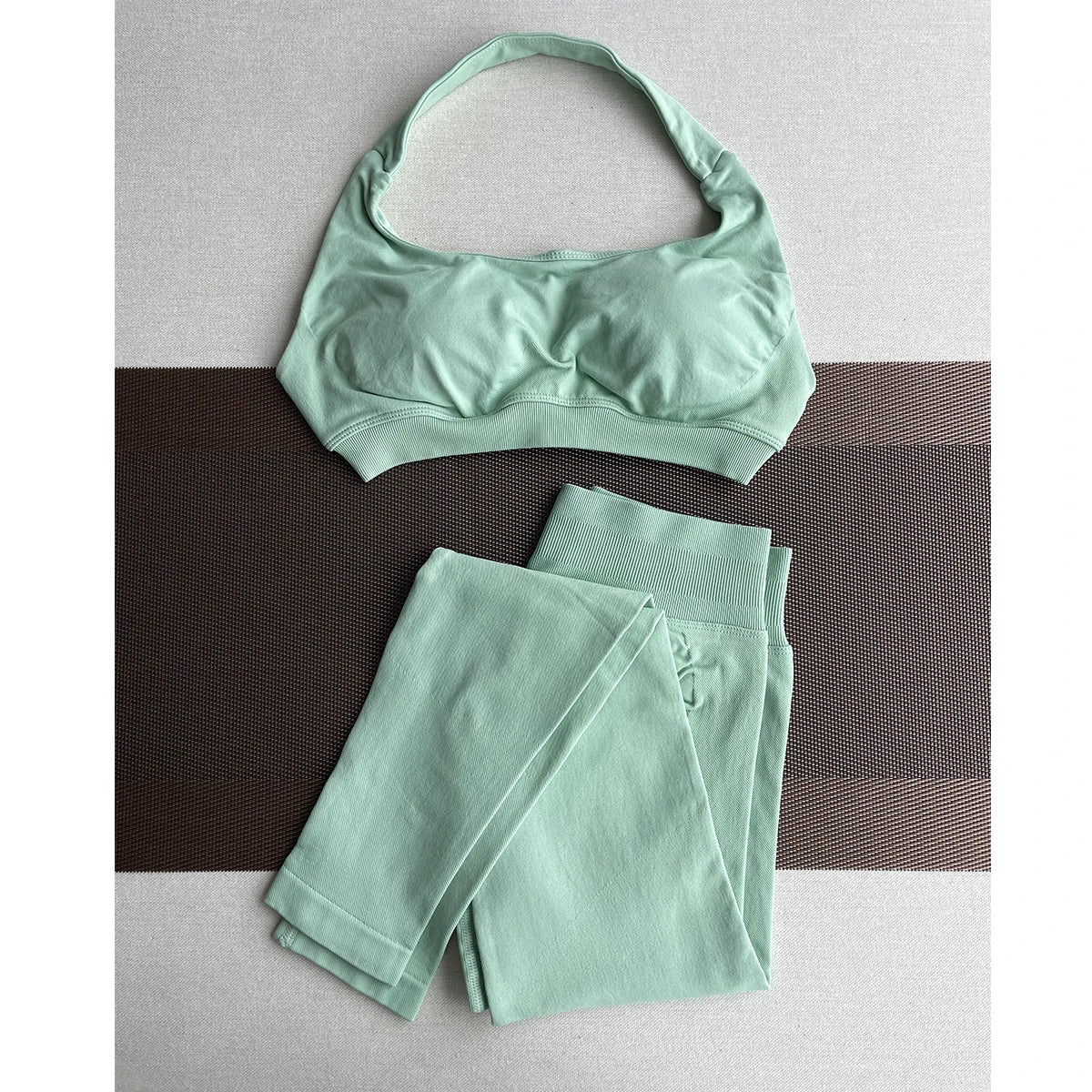 2 Pieces Yoga Gym Set Women Seamless Strappy Yoga Bra High Waist Workout Scrunch Shorts Sports Set Fitness Clothes Sportswear