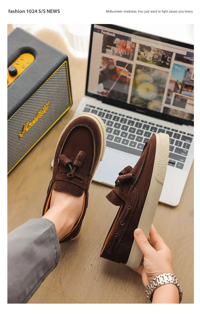 2025 Men Flat Loafers Frosted Suede Flat Shoes Comfortable Non Slip Trendy Fashion Loafers Lightweight Outdoor Casual Shoes
