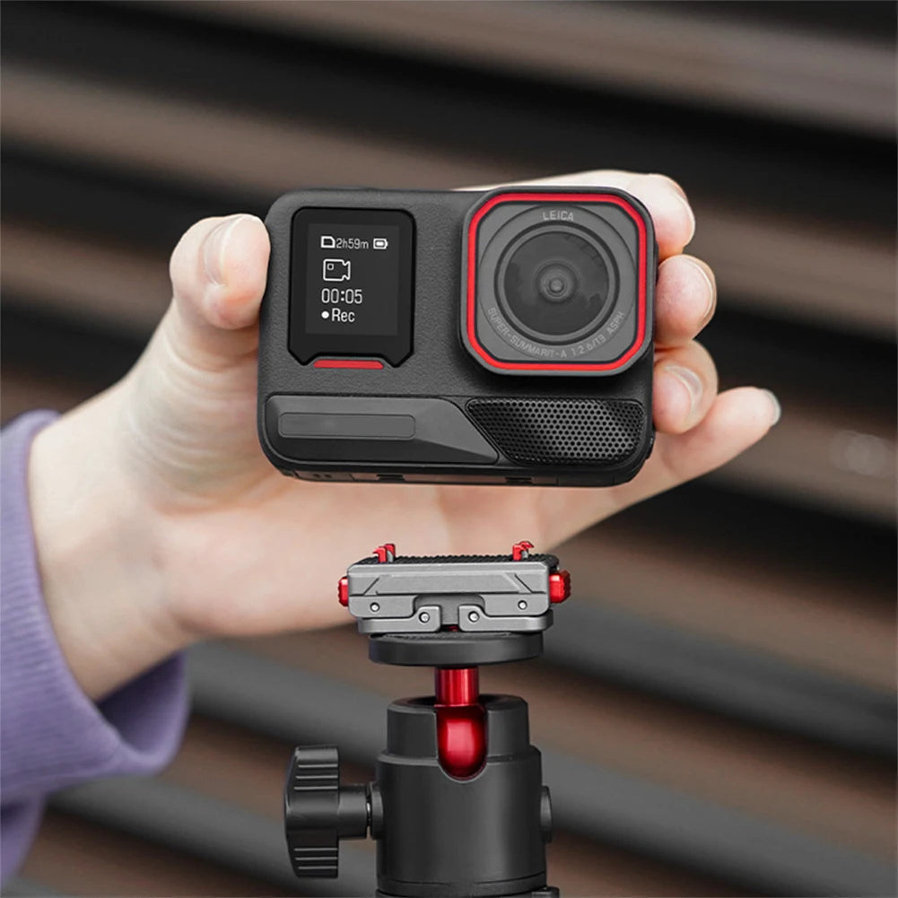 Quick Release Magnetic Adapter Base Mount for Insta360 Ace Pro 2 Protective Case 1/4 Screw Magnetic Adapter Mount Accessories