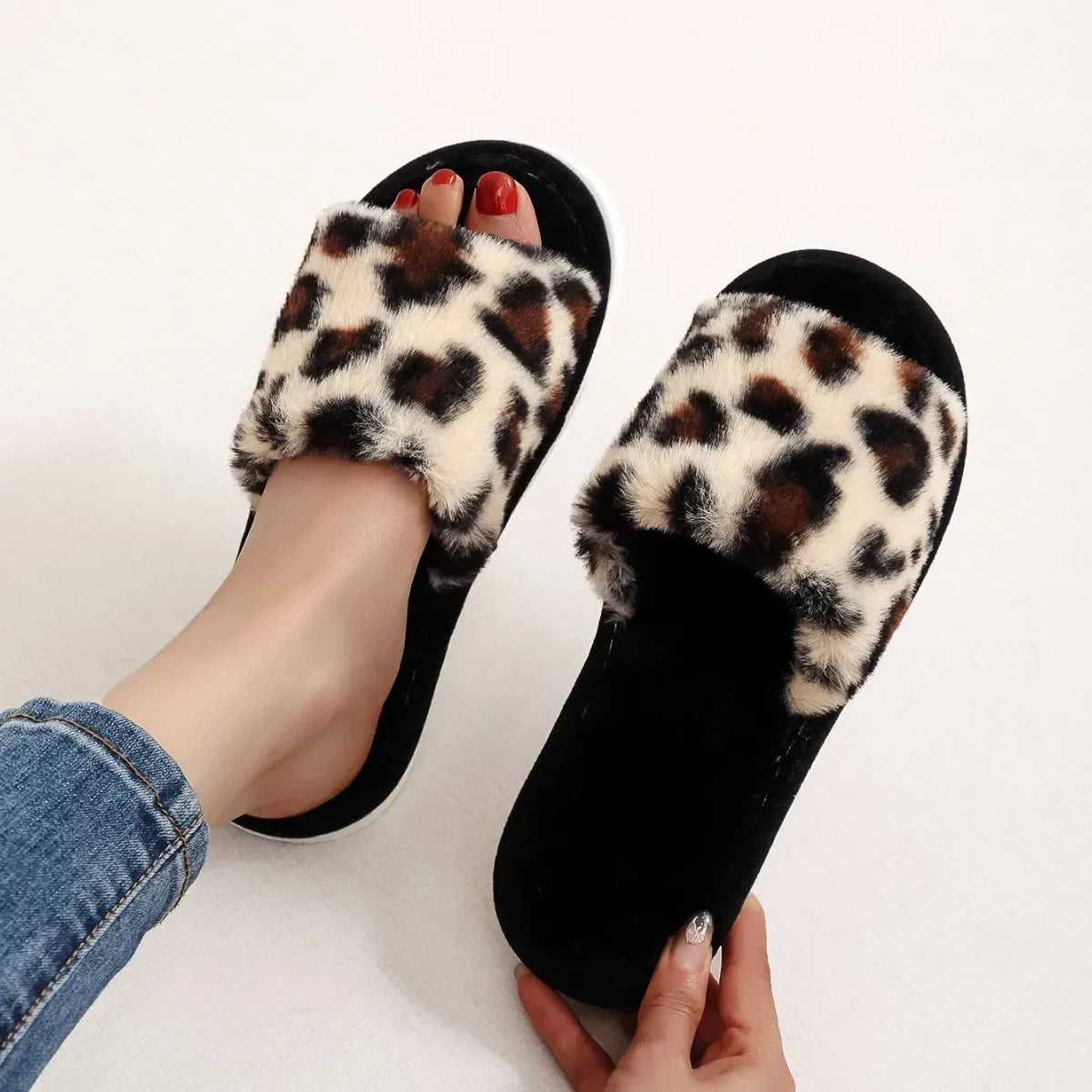 Autumn Winter Leopard Print Slippers Women's Fashion Plush Fur Slides Home Flip Flops Indoor Warm EVA Anti Slip Living Room Shoe