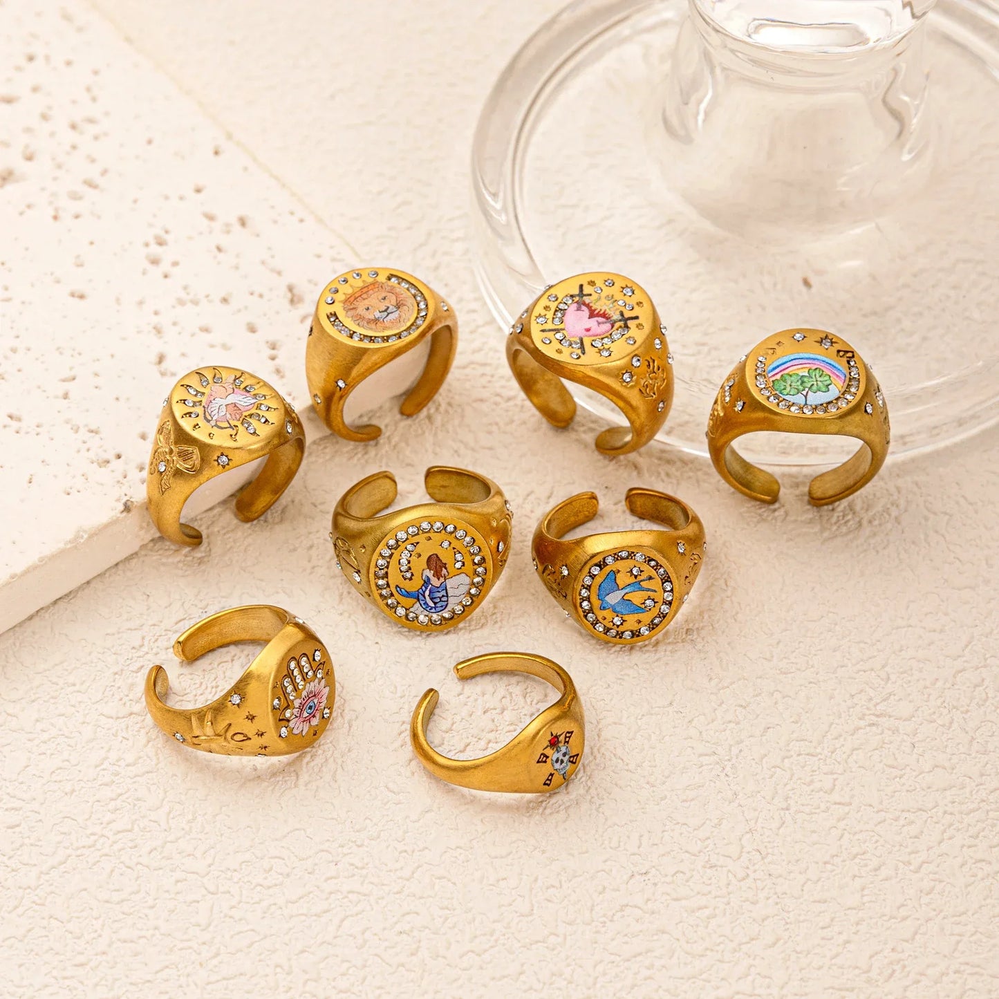 Stainless steel fashionable and popular Valentine's Day lion mermaid love painted ring with gold plating and color preservation