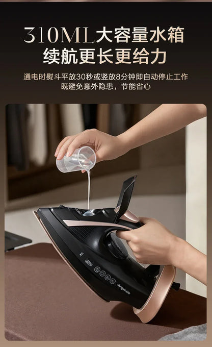 Handheld Portable Steam Iron Compact for Home Use Dry And Wet Ironing Clothes Smoothing Machine