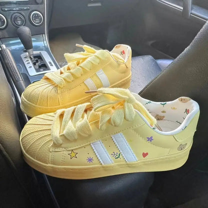 Thick-soled yellow flats for students, versatile sports casual shoes for women