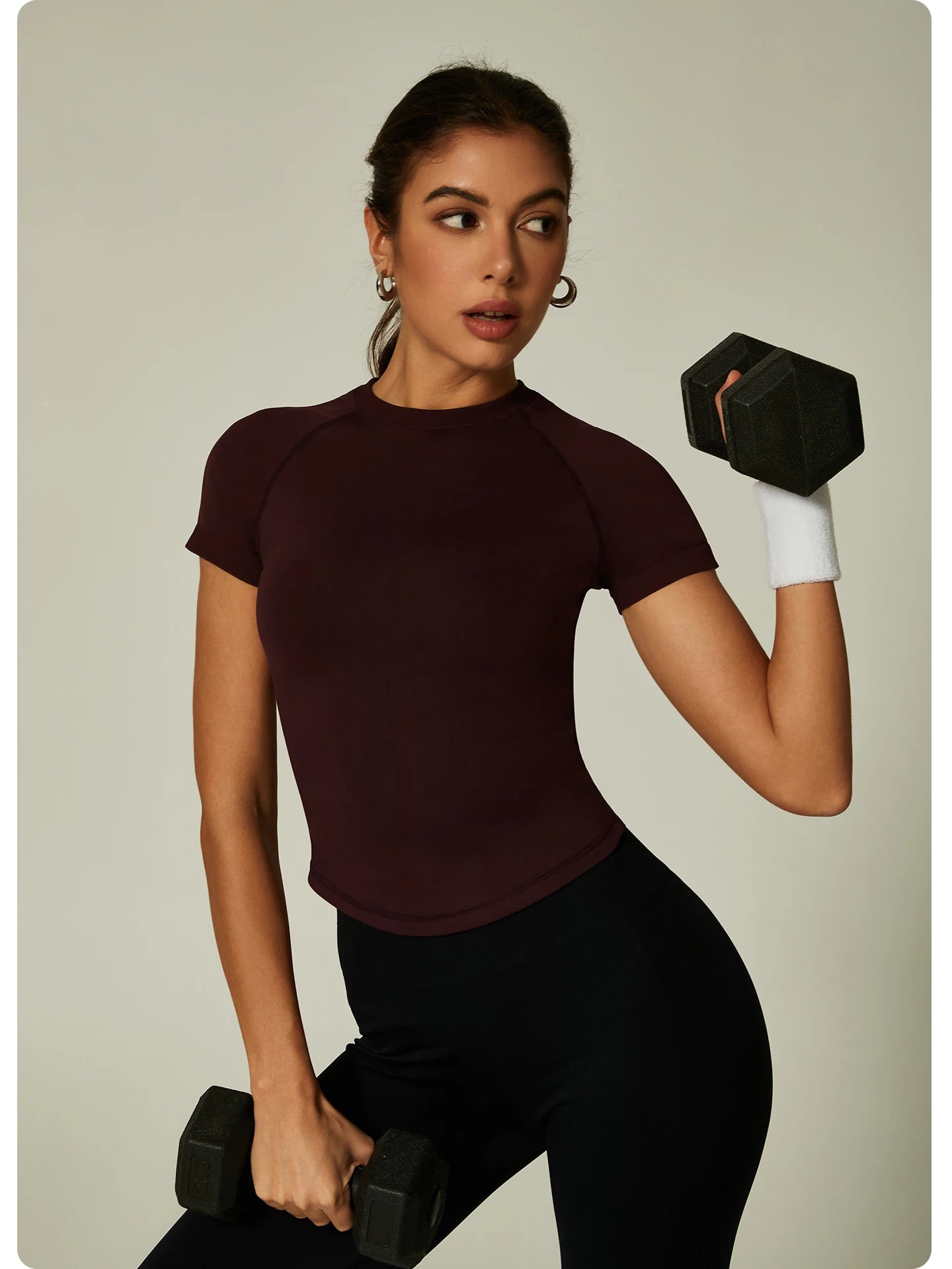 ZHEJIN Seamless Sports T-shirt Women Slim Fit Gym Workout Top Short Sleeve Yoga Shirt Curved Hem Breathable Athletic Sportswear