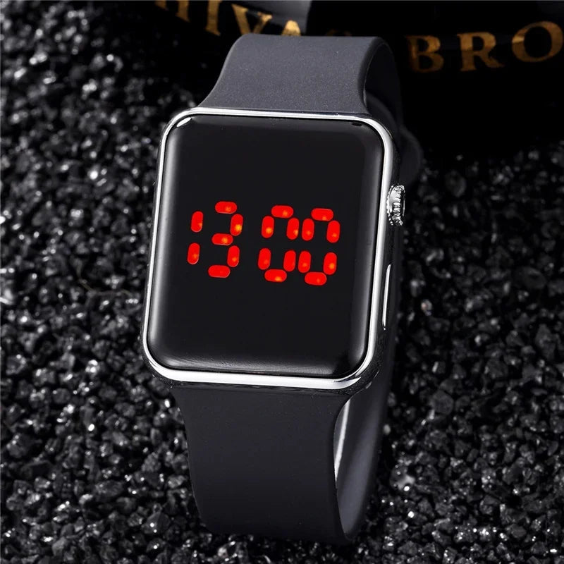 Fashion Digital Watches For Men Women Simple Square Sports LED Wristwatches Silicone Strap Casual Electronic Clock Reloj Hombre