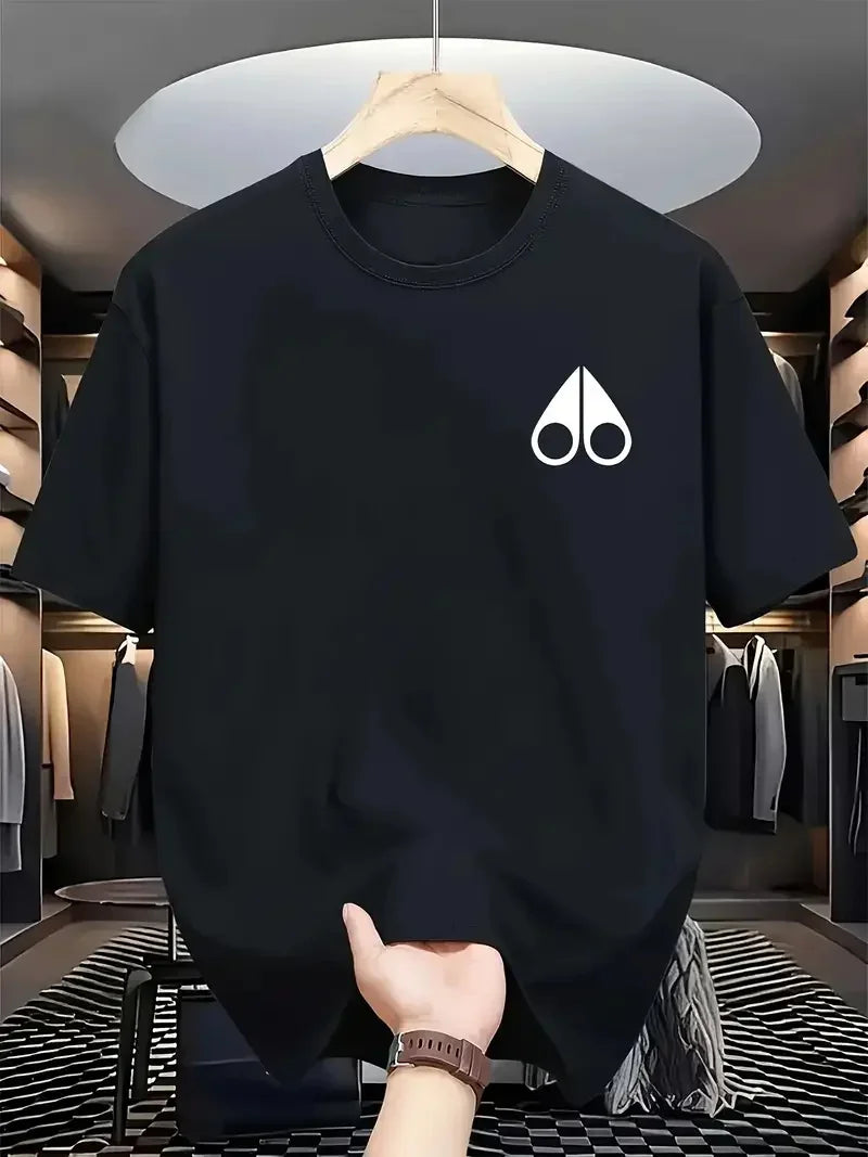 Men's clothing loose-fitting short-sleeved sports T-shirt made of pure cotton for casual wear.